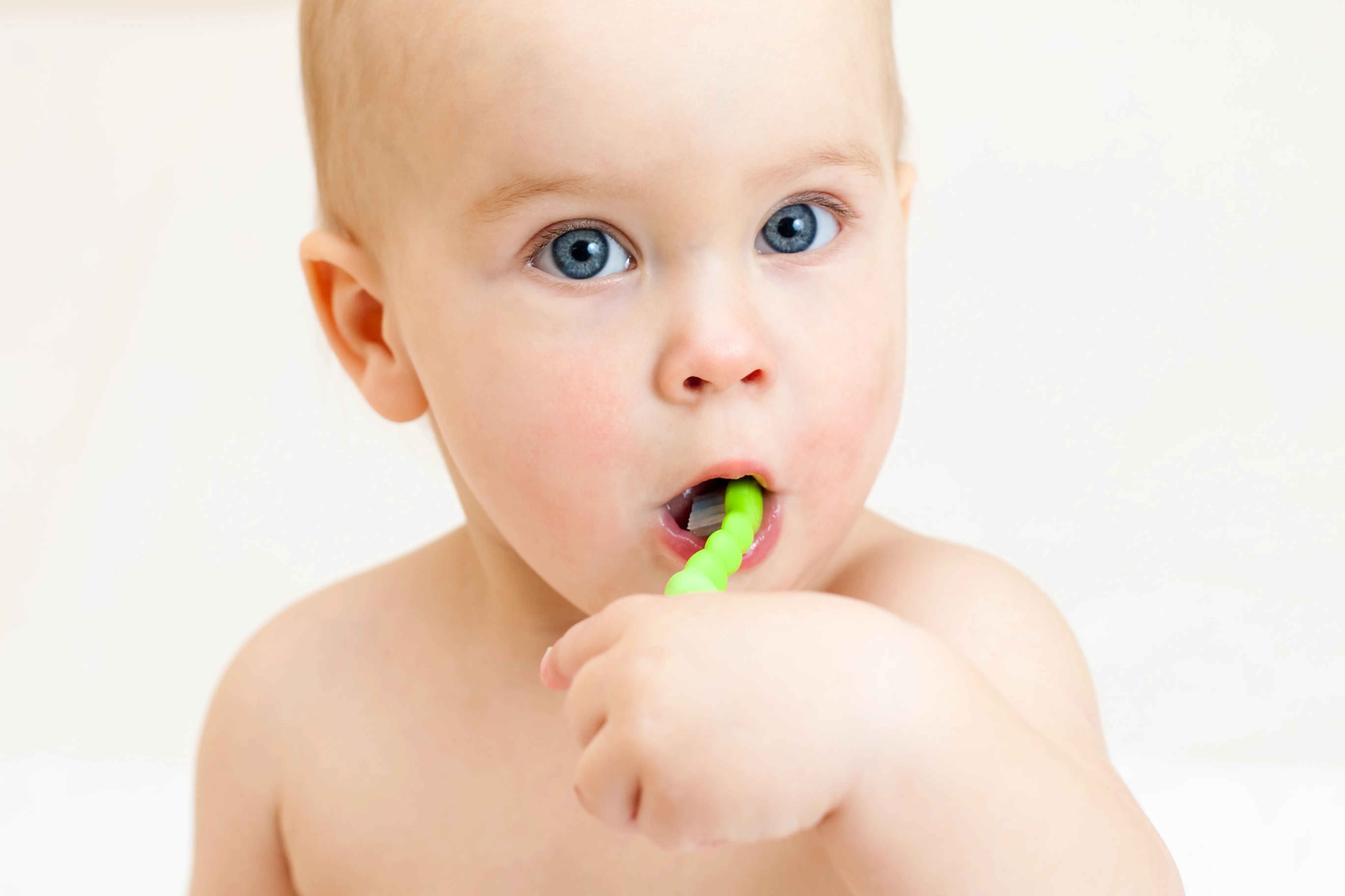 Pierwszy ząbek czyli higiena jamy ustnej u najmłodszych