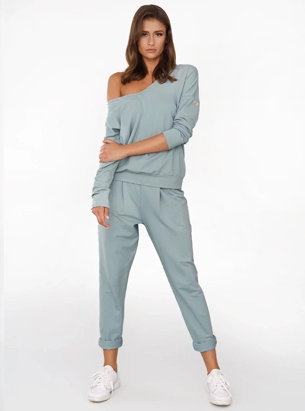 Karina komplet dresowy damski długi rękaw. długie spodnie miętowy