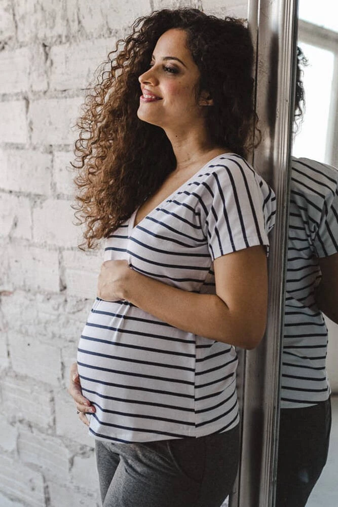 Dwustronna bluzka ciążowa i do karmienia Two Ways krótki rękaw paseczki