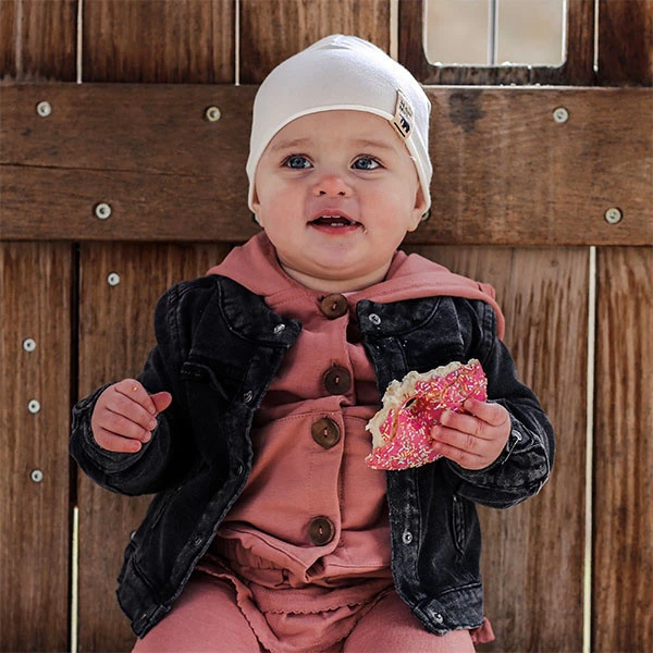 Czapka bawełniana dla chłopca jesienna, wiosenna, miodowa, Rafi