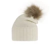 Czapka zimowa damska, kremowa, z wełną merino Malga