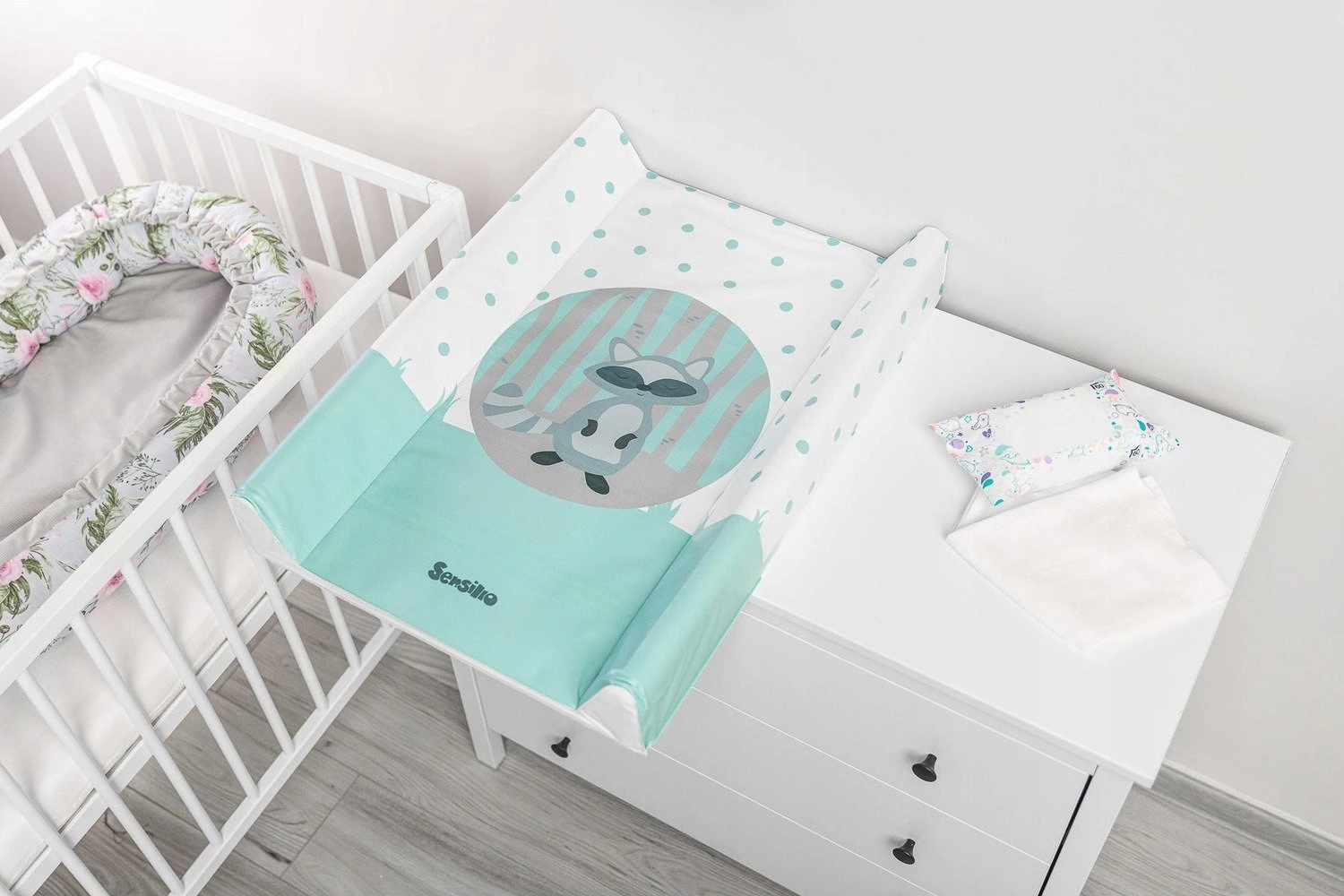 SENSILLO przewijak Lovely Friends – Wieloryb beżowy