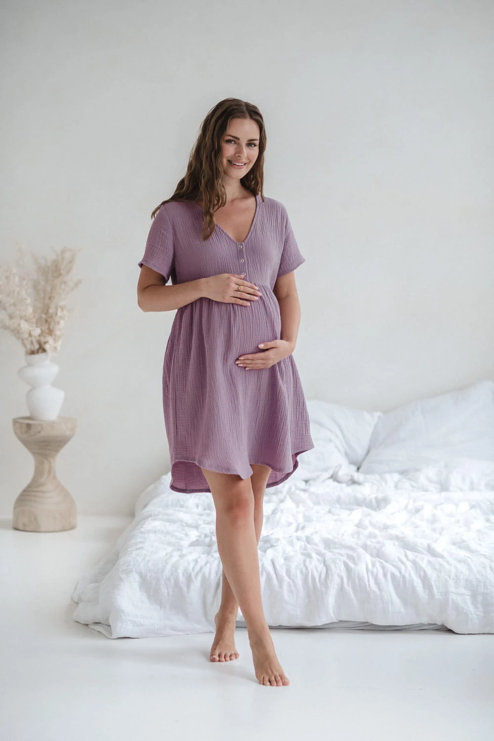 Bawełniana koszula nocna ciążowa do karmienia rozpinana Aurora lawendowa