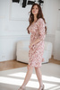 Sukienka ciążowa i do karmienia Lovely Dress rękaw 3/4 wzorki na ecru