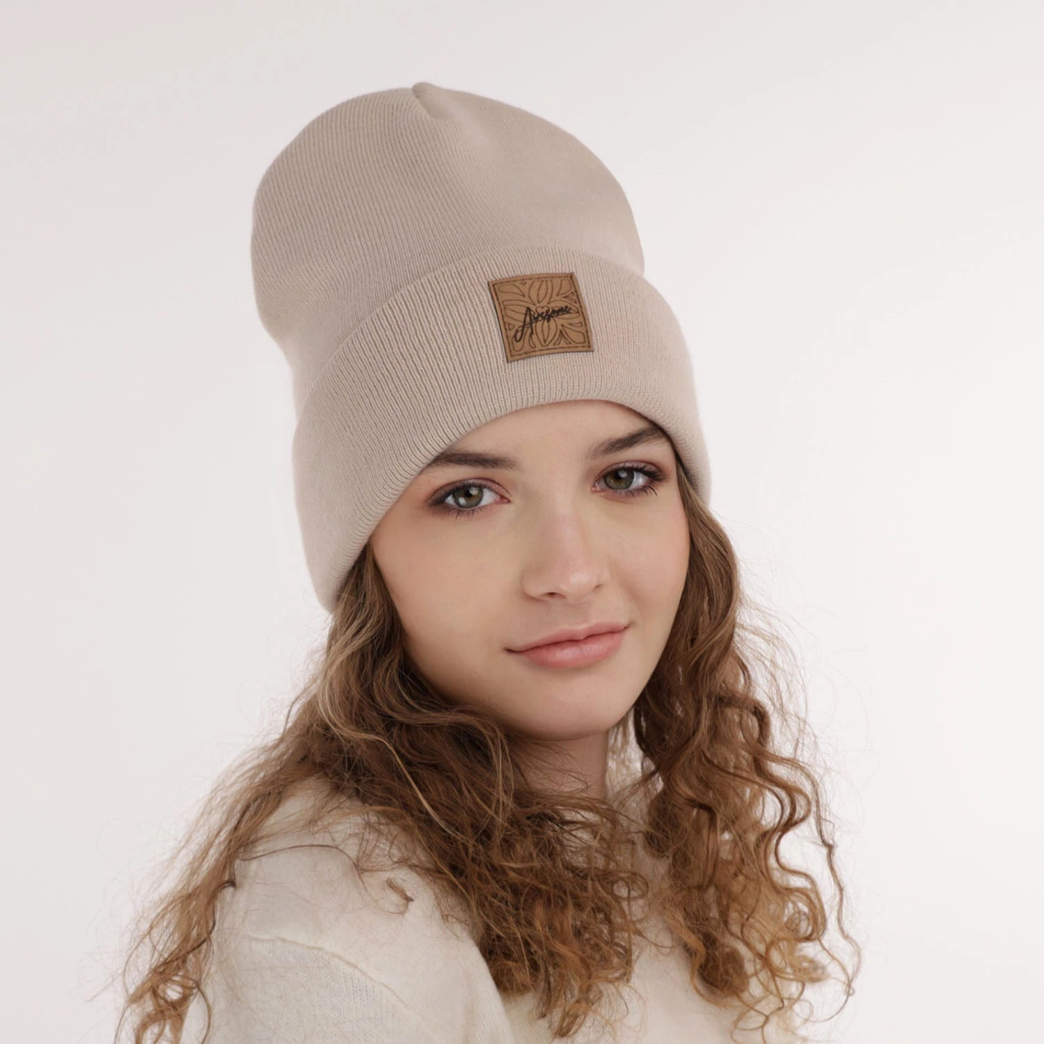 Czapka zimowa dla dziewczynki, kremowa Bellona