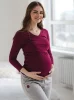 Bluzka ciążowa i do karmienia Milk Shirt jagodowa z dekoltem w serek