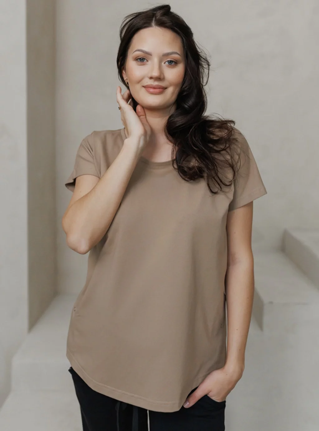 T-shirt do karmienia oversize kawa