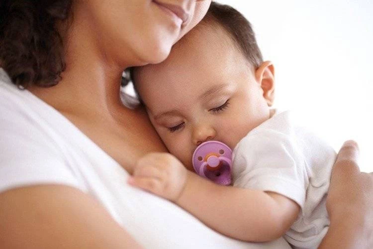 Smoczek kauczukowy LAVENDER 6+