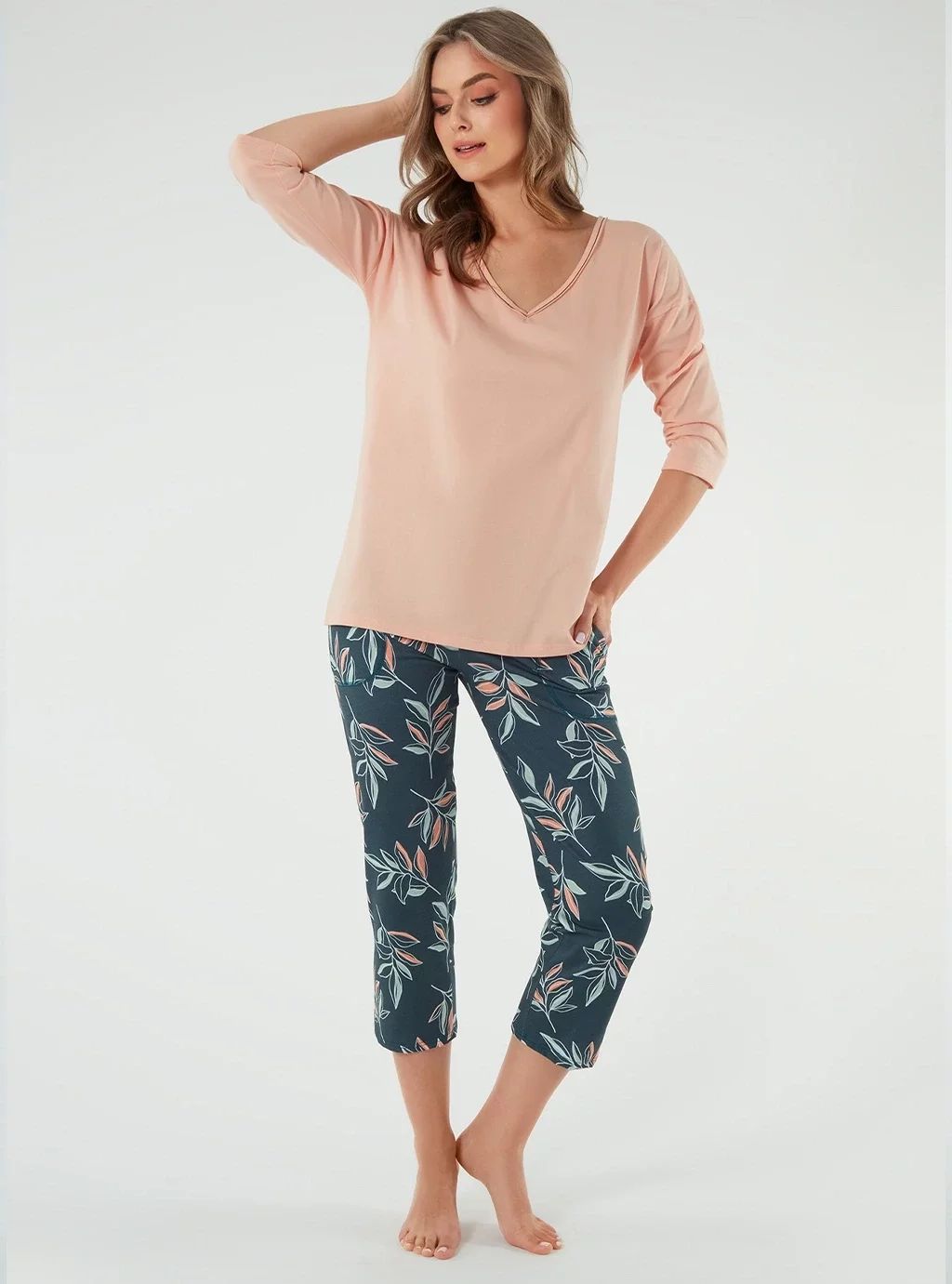 Julietta piżama damska 3/4 rękaw. 7/8 spodnie łososiowy/druk