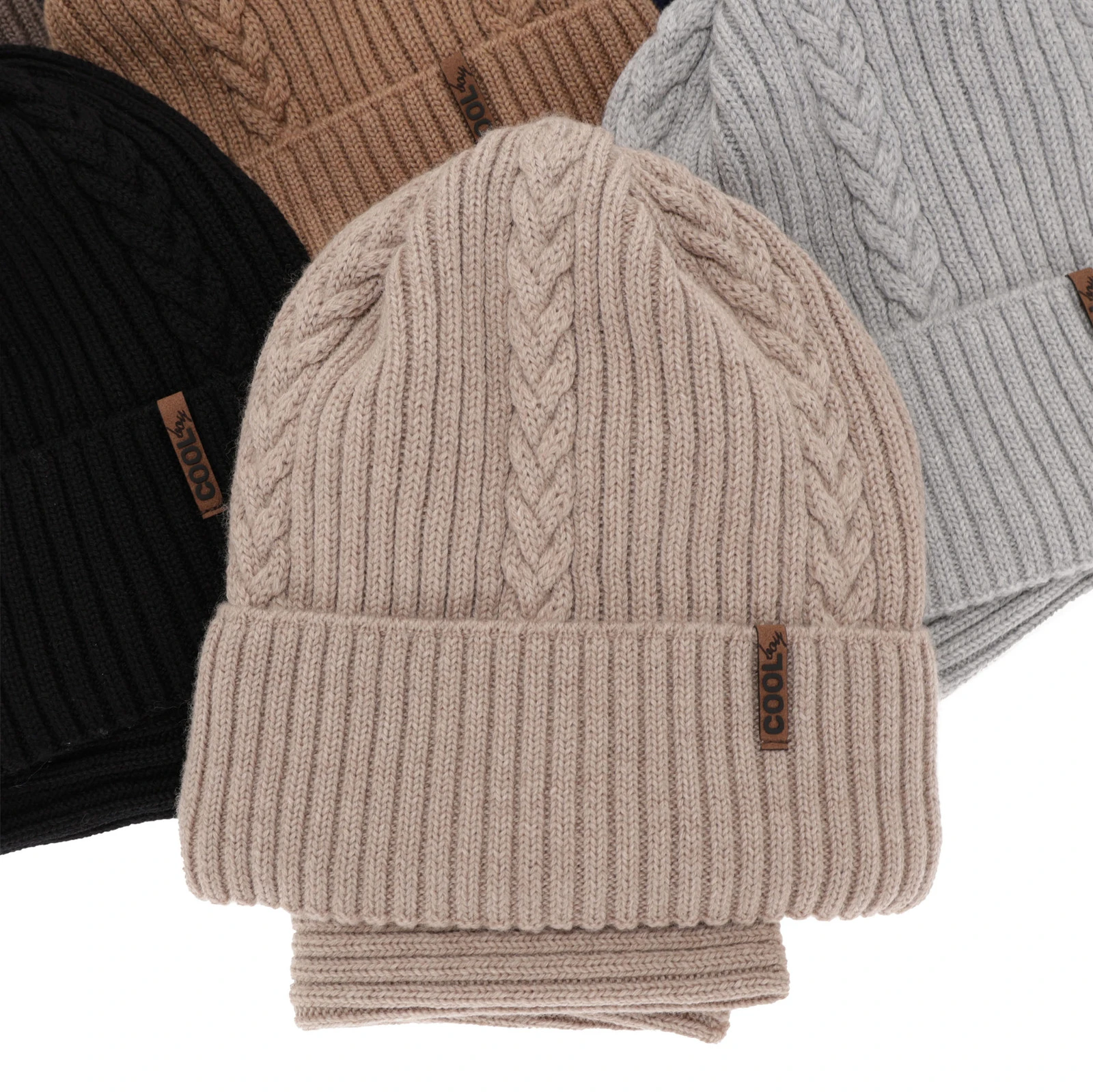 Czapka i komin dla chłopca zimowy komplet, beżowy, 100% wełniany merino Wilson