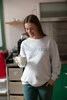 Bluza ciążowa i do karmienia oversize z haftem Milk It Easy! jasny szary