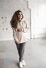 Bluza ciążowa i do karmienia Motherhood oversize jasny beż