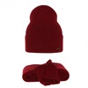 Czapka i szalik damski zimowy komplet, bordowy, 100% wełniany merino Melpomena