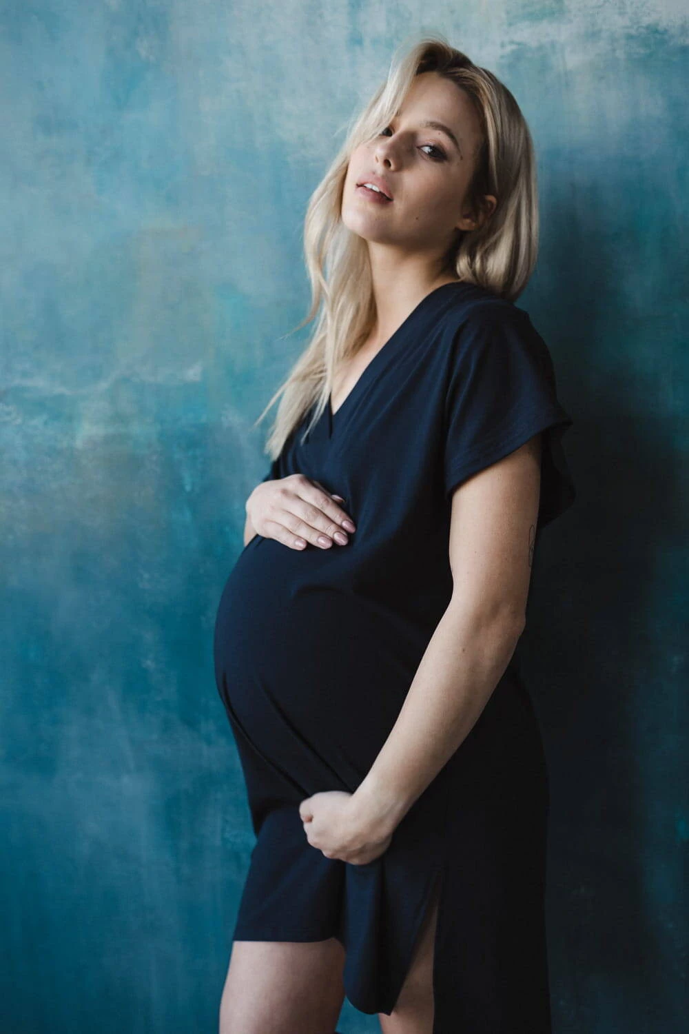 Bambusowa koszula nocna ciążowa i do karmienia Moon granatowa