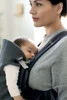 BABYBJORN MINI 3D Jersey – nosidełko, Ciemny Szary