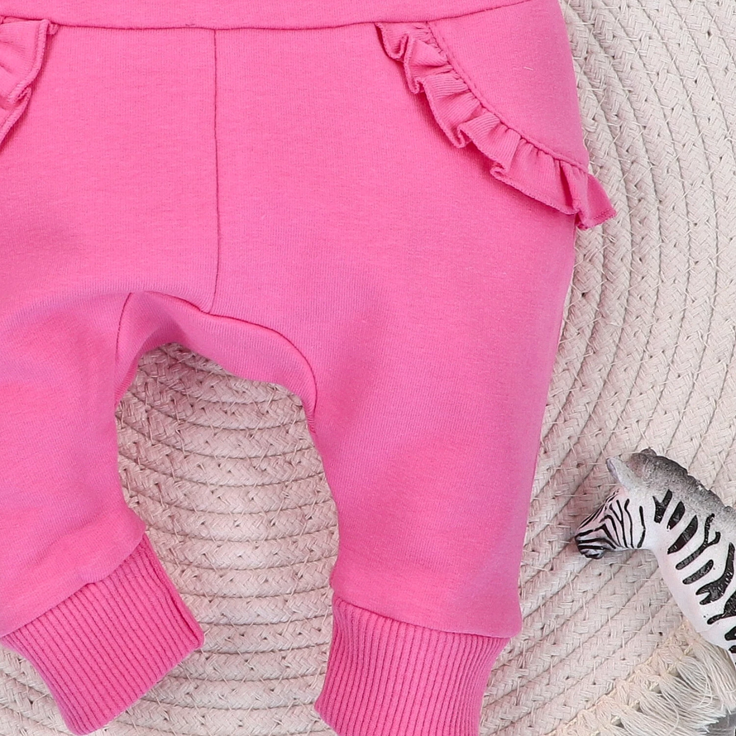 Dziecięce spodnie dresowe HAPPY ANIMALS z bawełny organicznej