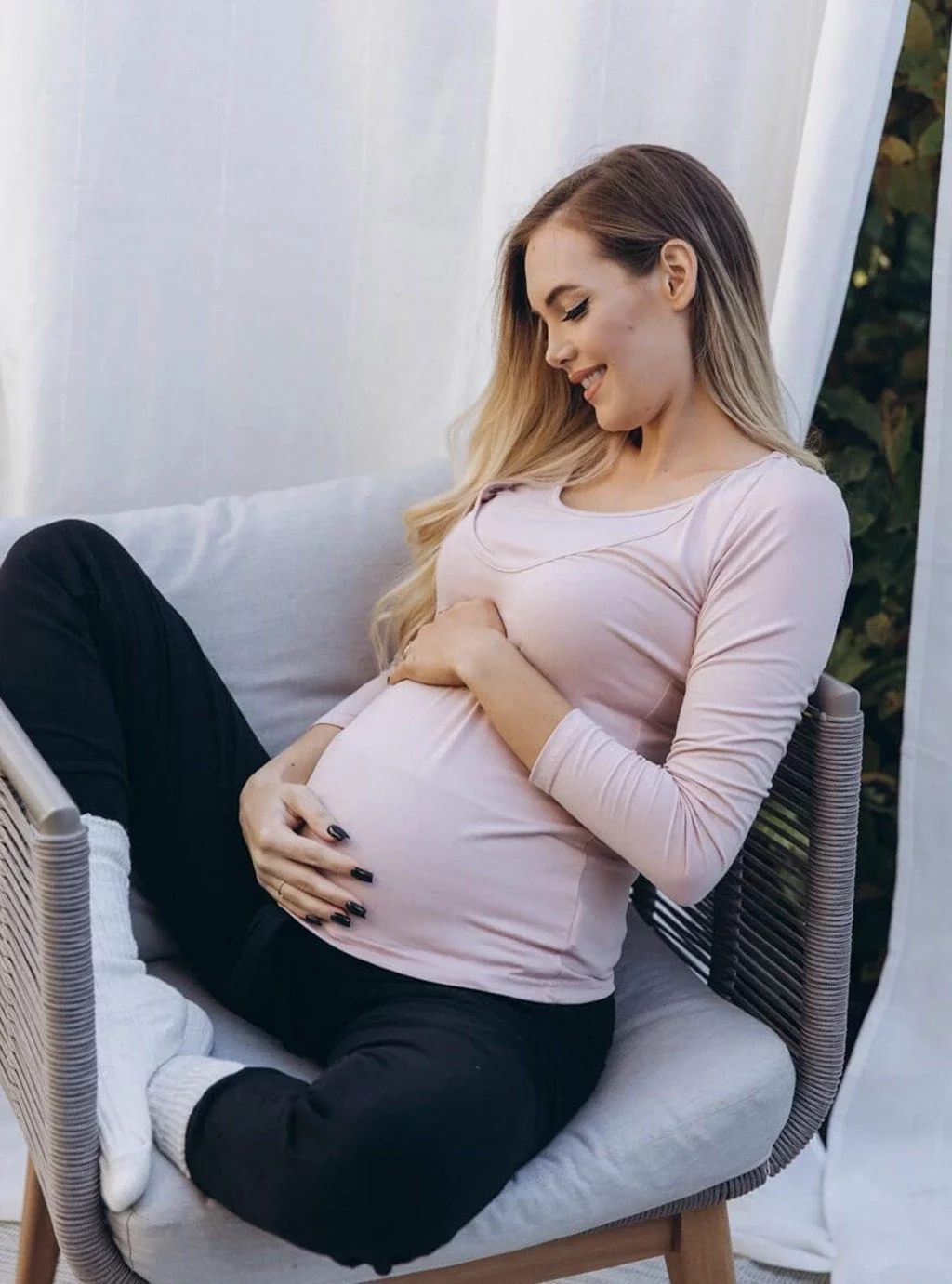 Bluzka do karmienia NOW AND THEN różowa