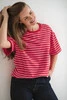 T-shirt ciążowy i do karmienia Mamahood czerwono-różowe paski