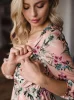 Sukienka ciążowa i do karmienia Lovely Dress Midi rękaw 3/4 łososiowa w kwiaty