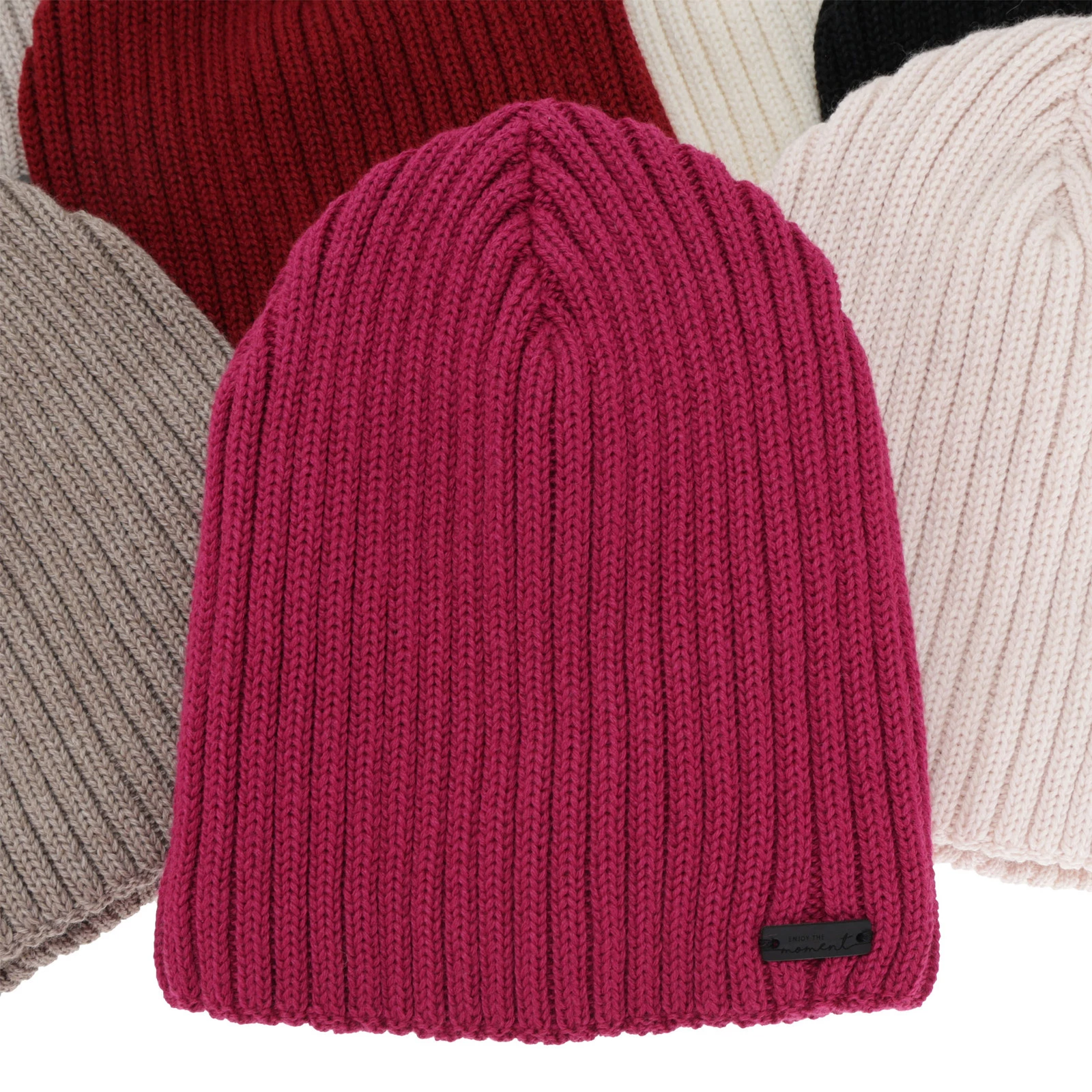 Czapka zimowa damska, szara, z wełną merino Soletta