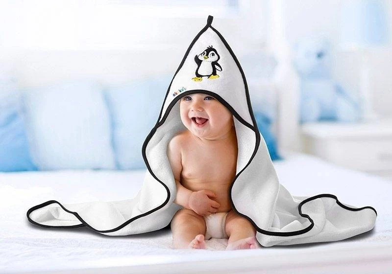 Akuku Okrycie Kąpielowe Pingwin 100x100